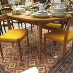 716 5594 DINING TABLE